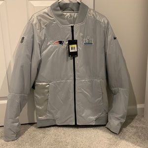 NWT never worn patriots Super Bowl jacket